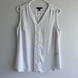 Banana Republic Factory white with navy dots sleeveless loose fitting blouse